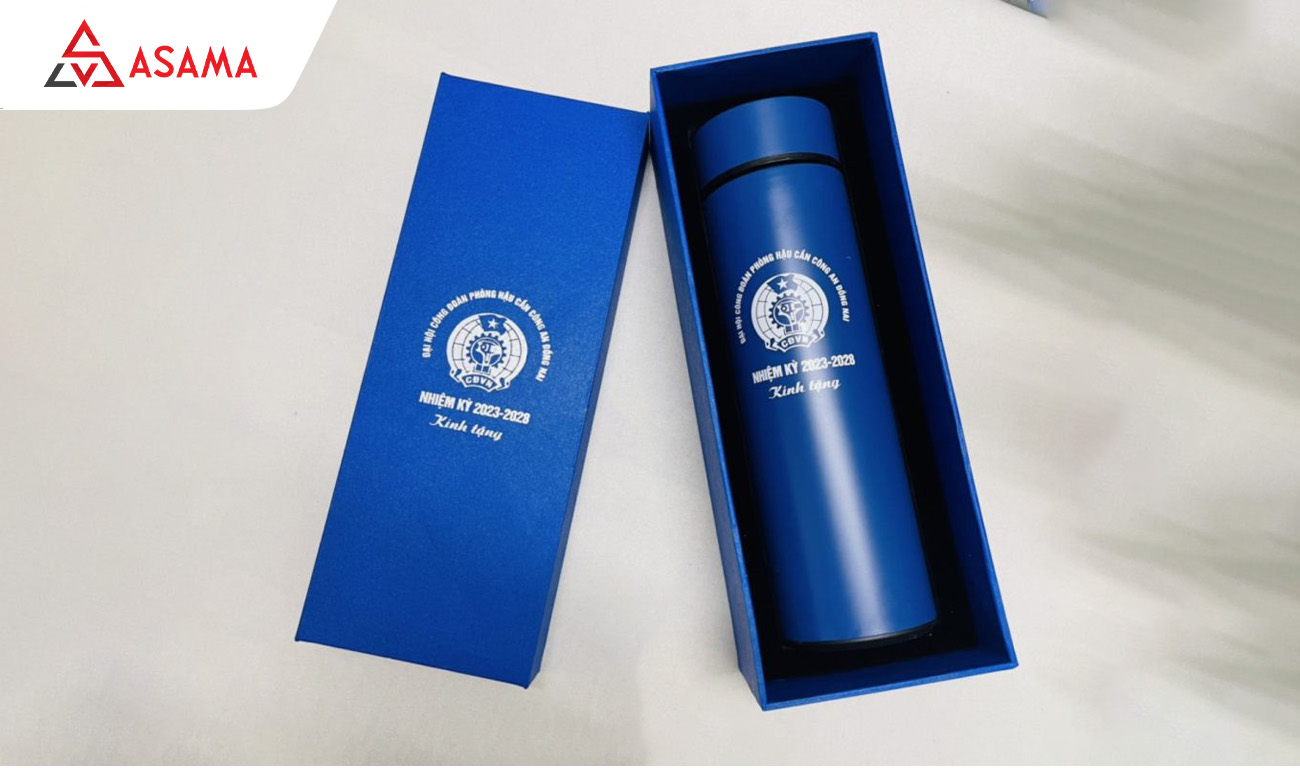 Bình giữ nhiệt làm quà đại hội