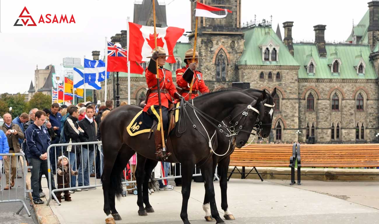 Vì sao người Canada tổ chức Lễ Tạ Ơn sớm hơn