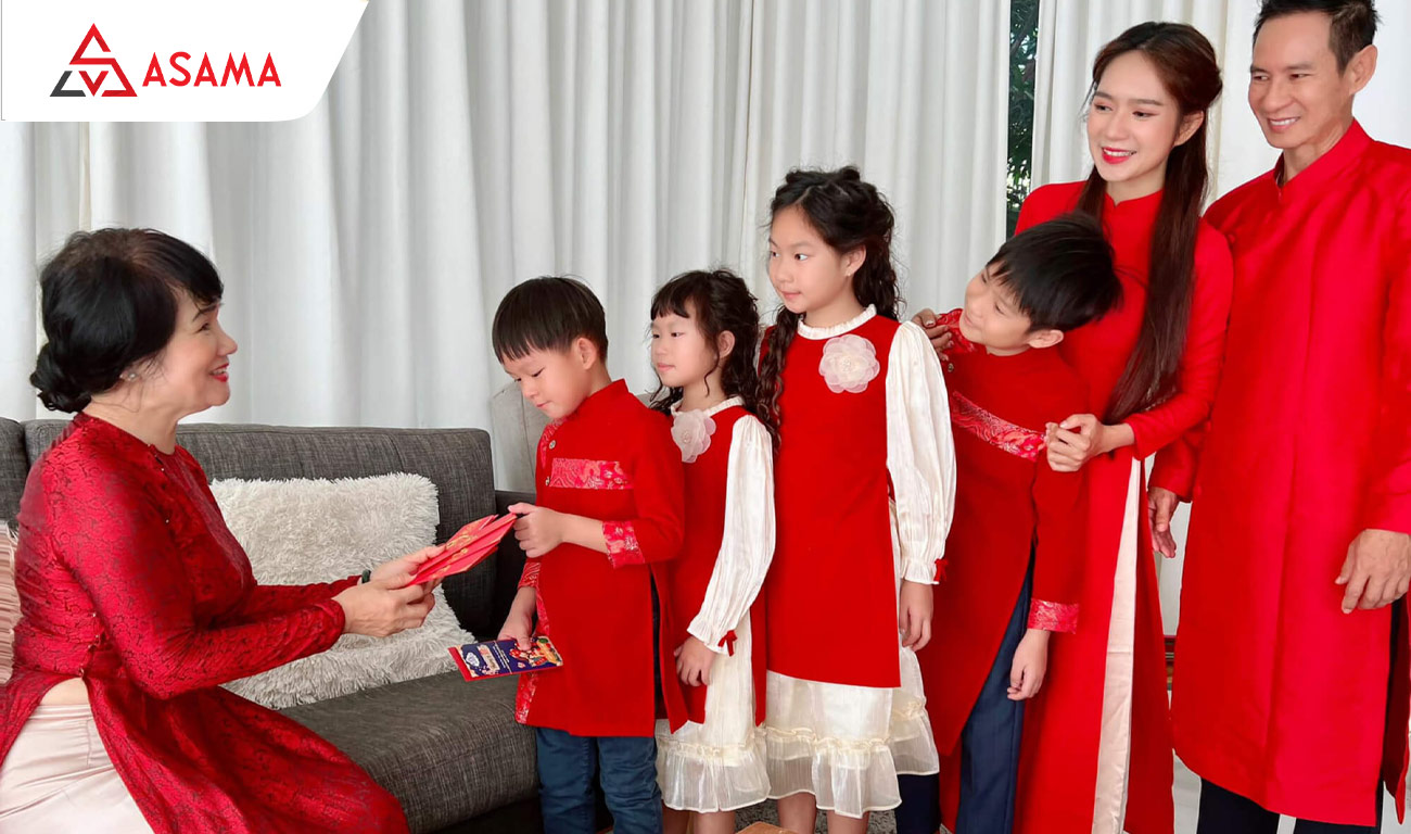 Vì sao nên bỏ tiền vào bao lì xì