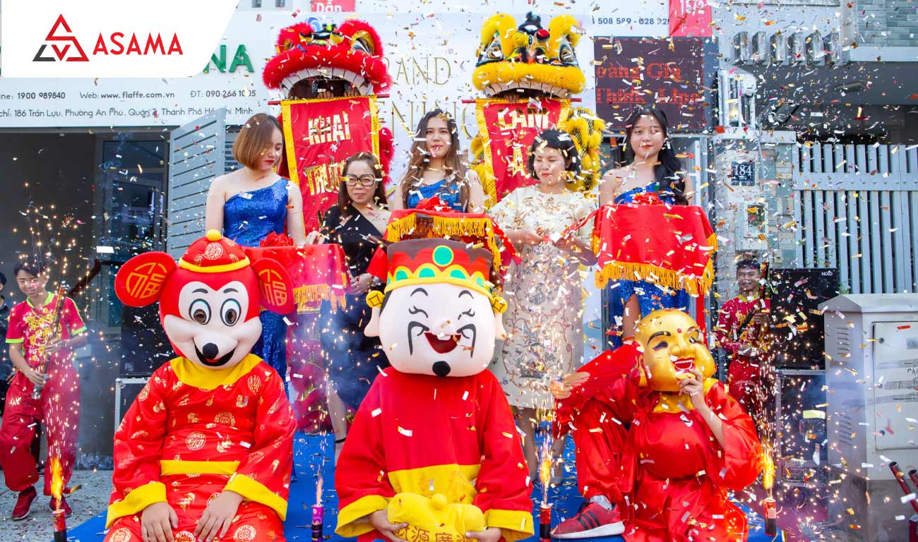 Mẫu số 7: Văn khấn Thần Tài ngày khai trương