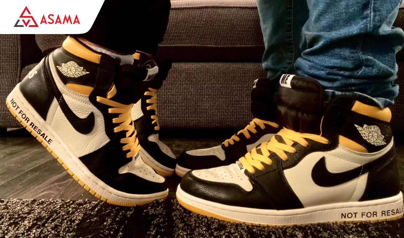 Quà Valentine thời trang, mỹ phẩm: Sneaker đôi