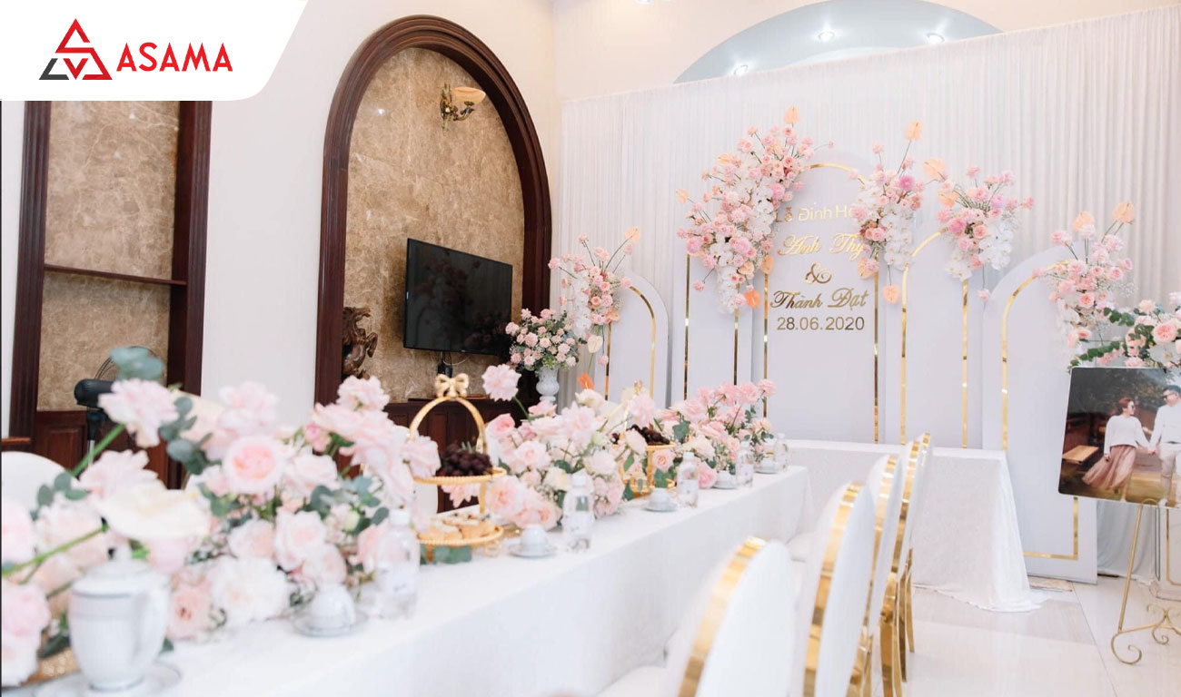 Văn khấn ngày mùng 1 ban Gia tiên (Ông bà tổ tiên)